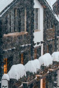 Are Apartments Cheaper in the Winter? Best Time to Negotiate Rent