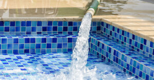 How Much does it Cost to Fill a Swimming Pool With Water?