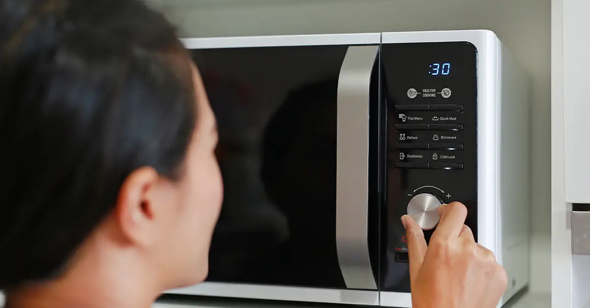 Best 5 Microwaves to Go with Your 24-Inch Base Cabinet